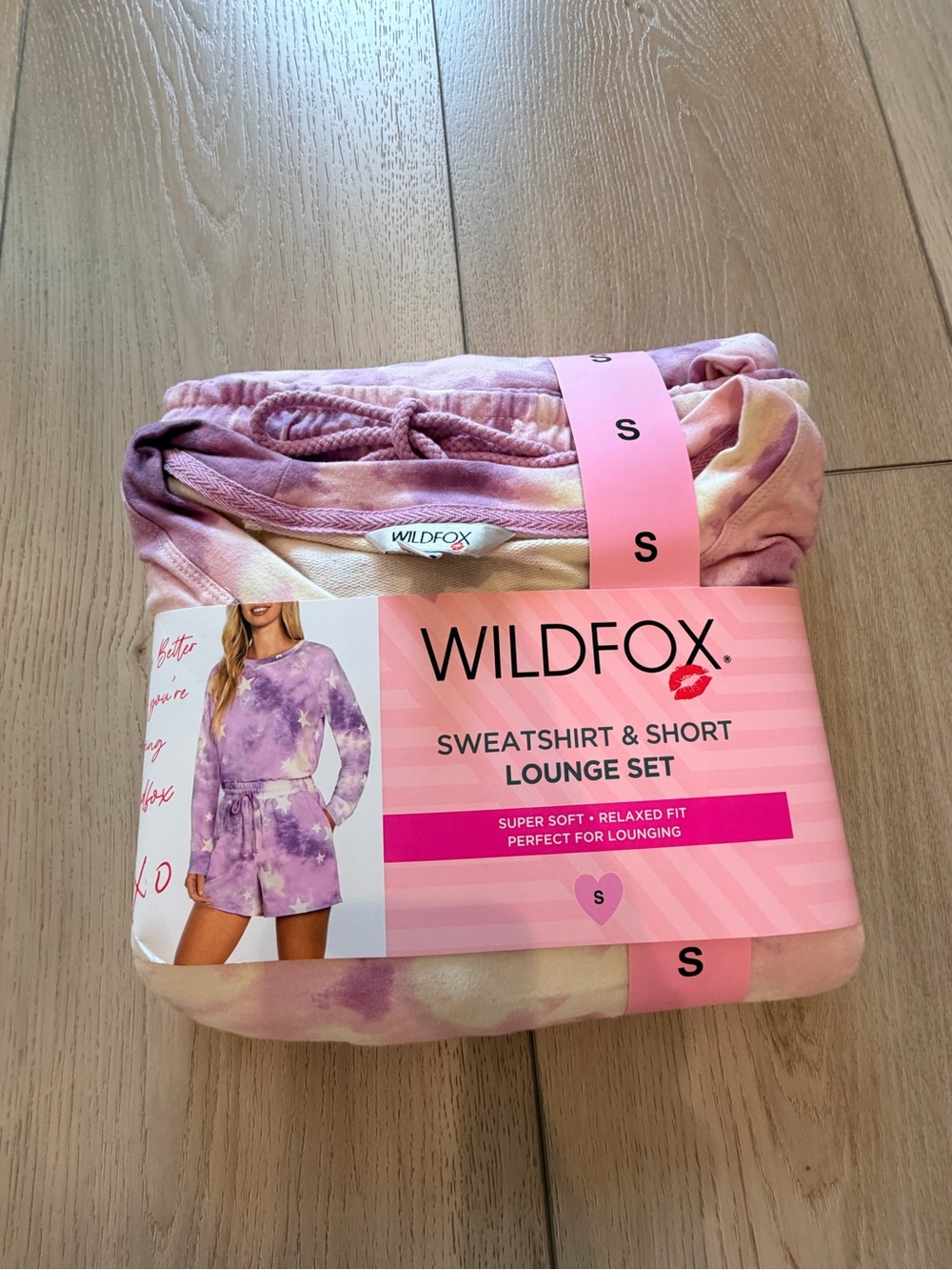 WILDFOX Purple Tie-Dye Sweatshirt & Short Lounge Set